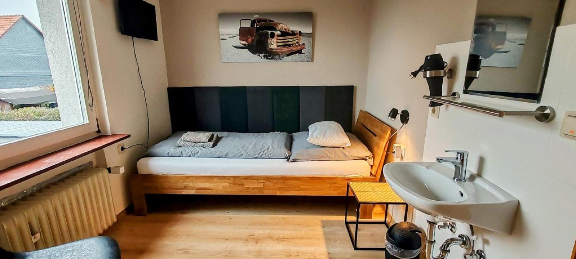 Roastineer Hotel Battenberg  Экстерьер фото