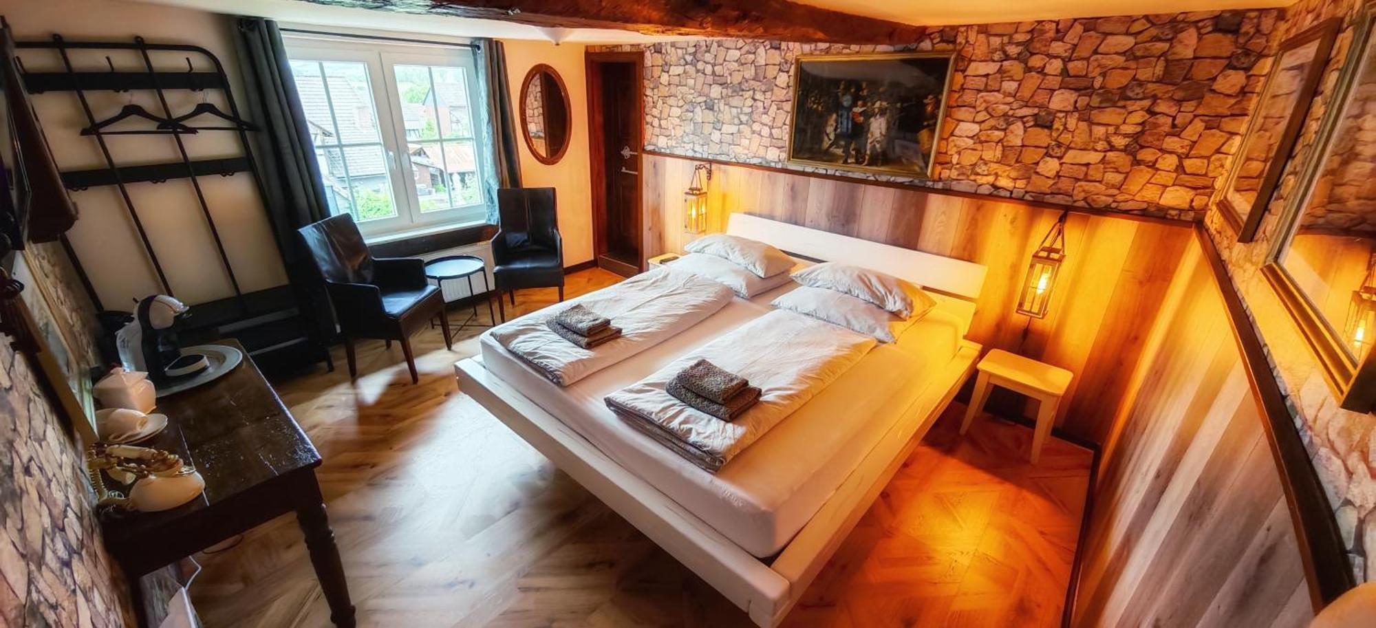 Roastineer Hotel Battenberg  Экстерьер фото